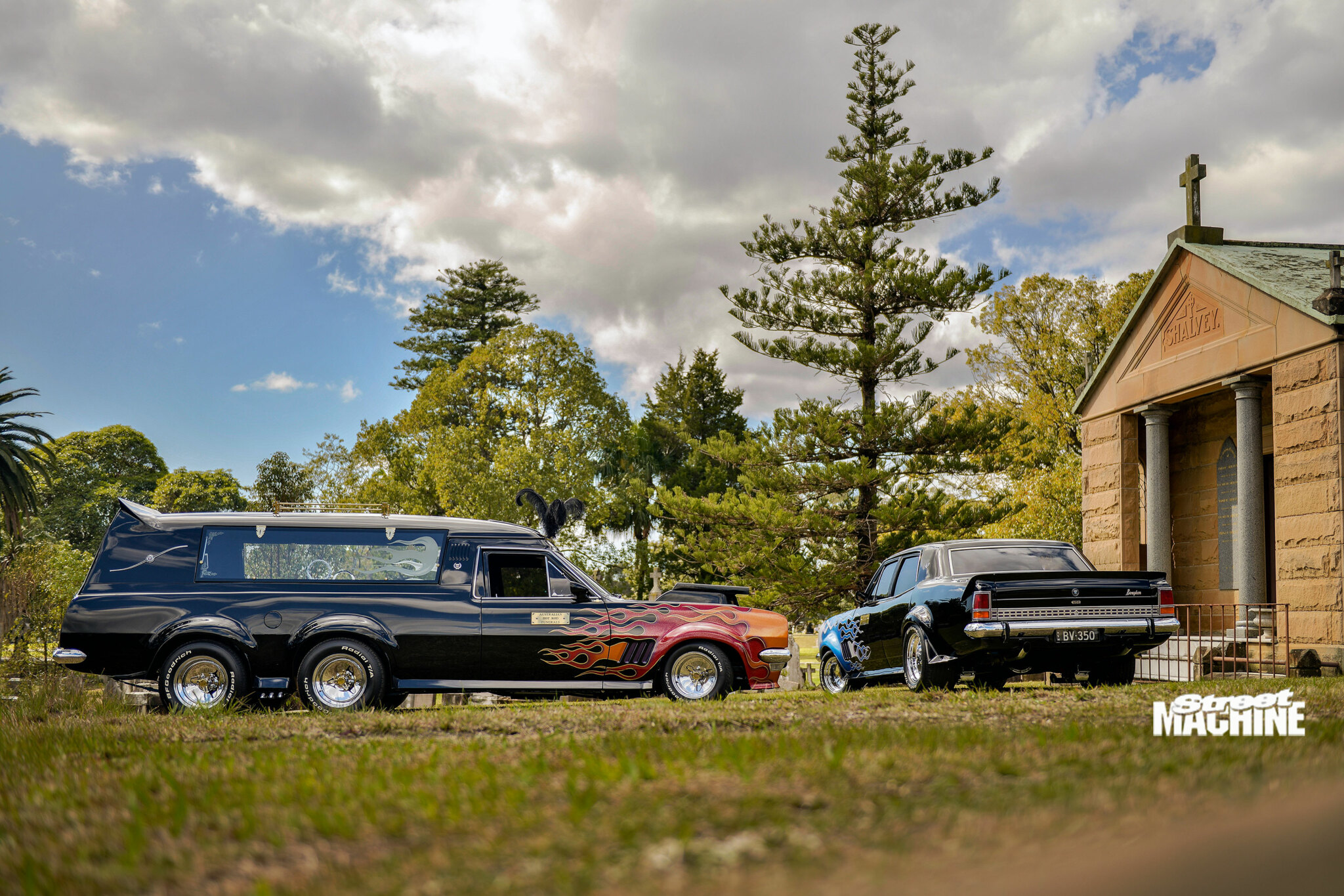 Video: Six wheel HT Holden hearse and HK Brougham mourning coach